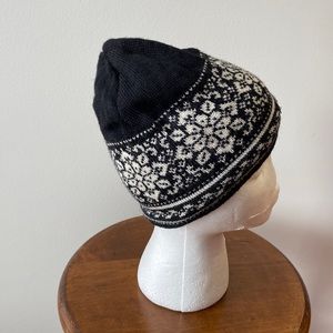 Dale of Norway Black Ivory Harmony Hat